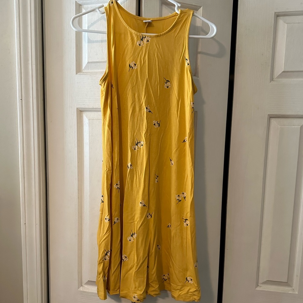 Old Navy swing dress - gone this week, make me an offer